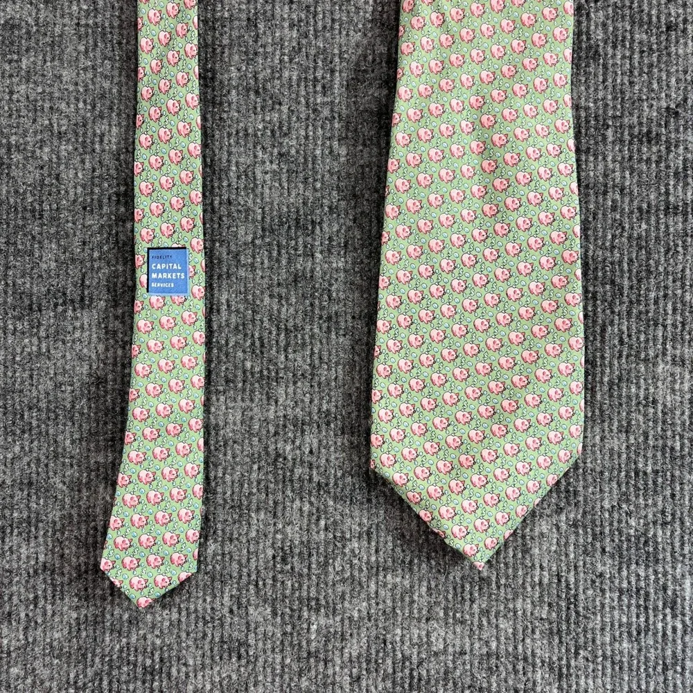 Vineyard Vines Mens Silk Tie Green Pink Piggy Bank Fidelity Capital Markets 59